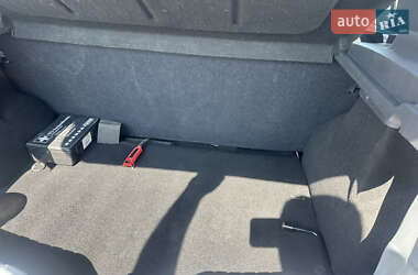 Хетчбек Dacia Sandero 2010 в 