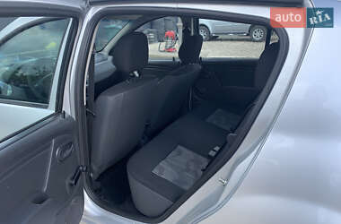 Хетчбек Dacia Sandero 2008 в 
