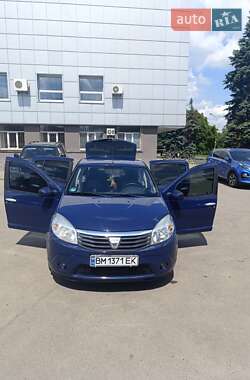 Хэтчбек Dacia Sandero 2009 в Сумах