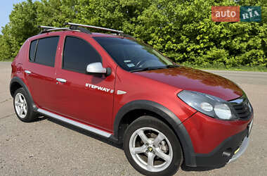 Хэтчбек Dacia Sandero 2012 в Кролевце