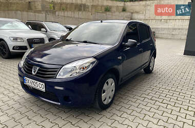 Хэтчбек Dacia Sandero 2012 в Хмельницком