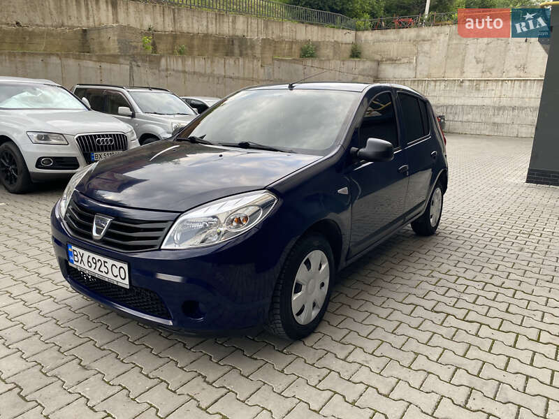 Dacia Sandero 2012