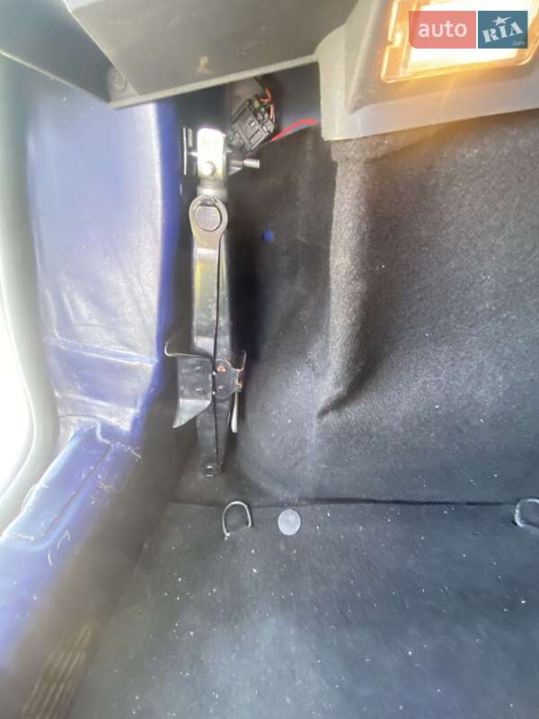 Хэтчбек Dacia Sandero 2009 в Ивано-Франковске