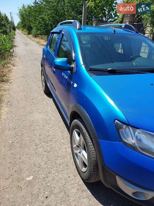 Хетчбек Dacia Sandero 2013 в Чорноморську