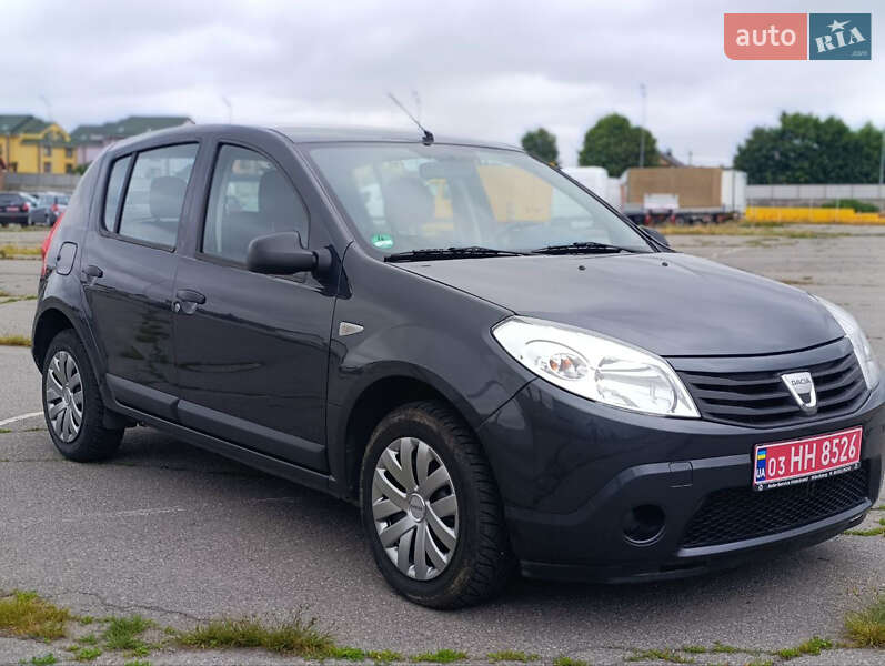 Dacia Sandero 2009