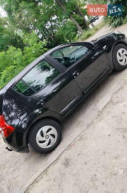 Хэтчбек Dacia Sandero 2009 в 