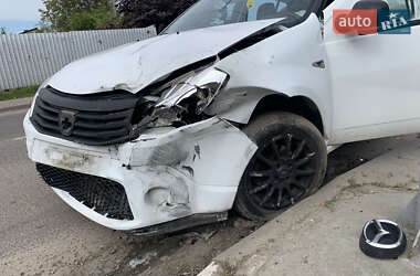 Хэтчбек Dacia Sandero 2009 в Пустомытах