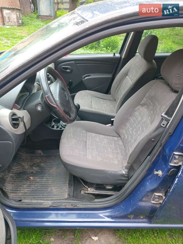 Хетчбек Dacia Sandero 2009 в Талалаївці