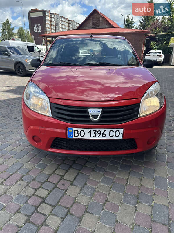 Dacia Sandero 2010
