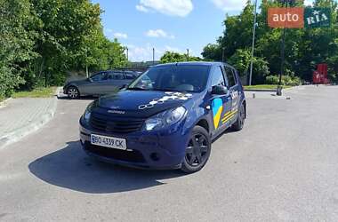 Хетчбек Dacia Sandero 2009 в Тернополі