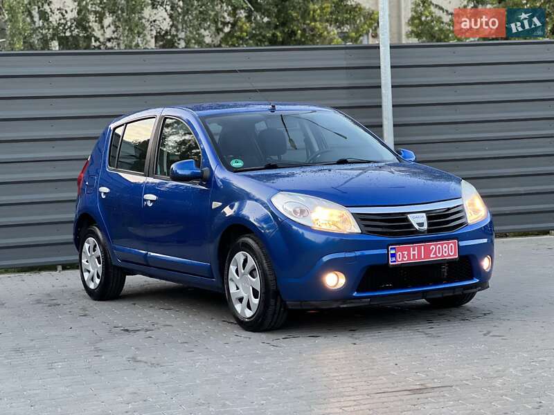 Dacia Sandero 2009