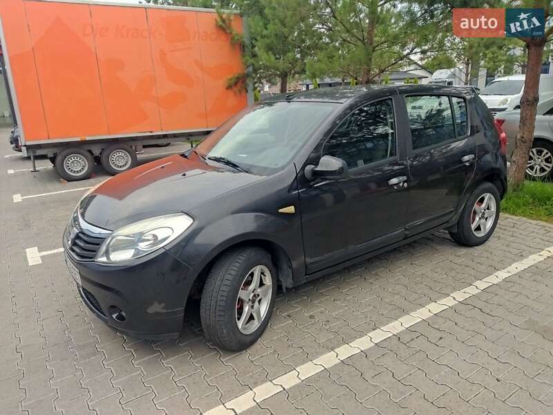 Dacia Sandero 2010