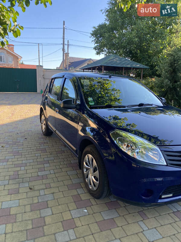 Dacia Sandero 2009