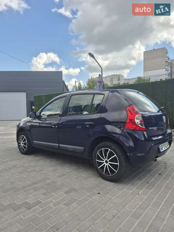 Хэтчбек Dacia Sandero 2011 в Фастове фото 2 Хэтчбек Dacia Sandero 2011 в Фастове