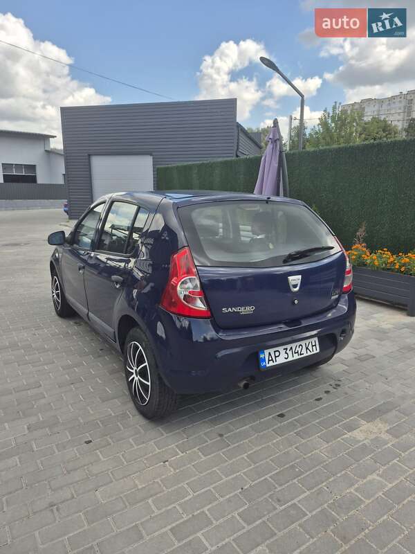 Хэтчбек Dacia Sandero 2011 в Фастове фото 8 Хэтчбек Dacia Sandero 2011 в Фастове