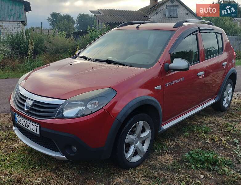 Dacia Sandero 2011