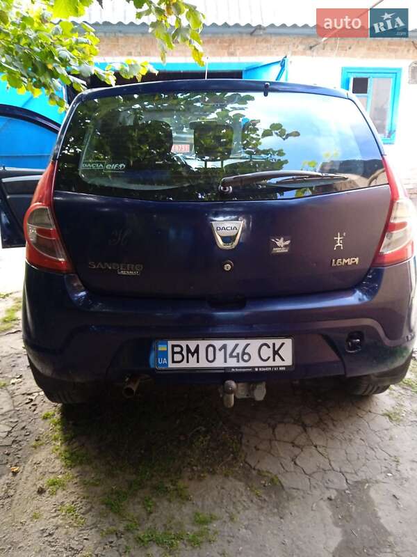Хэтчбек Dacia Sandero 2009 в Сумах