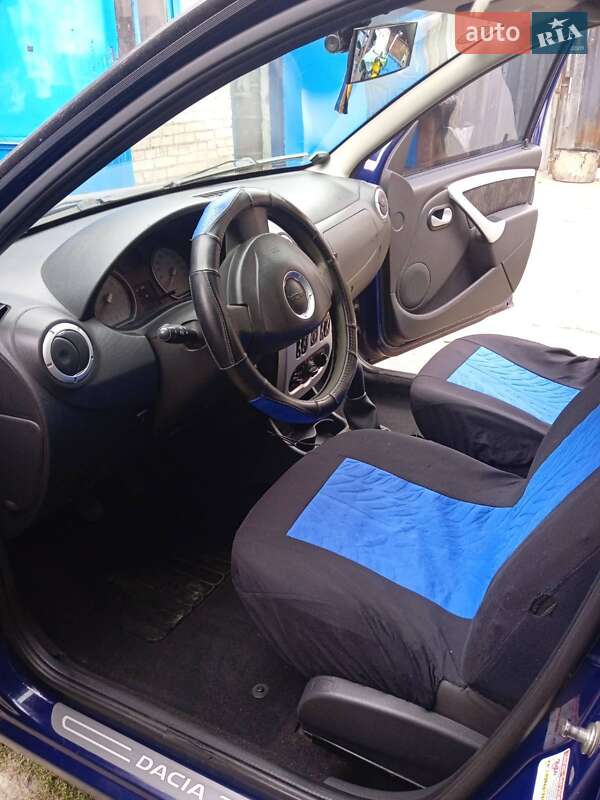 Хэтчбек Dacia Sandero 2009 в Сумах