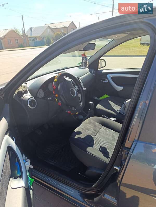 Хетчбек Dacia Sandero 2009 в Сумах