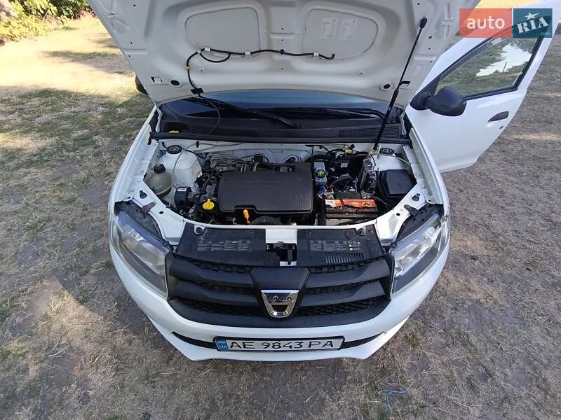 Хетчбек Dacia Sandero 2013 в Верхньодніпровську