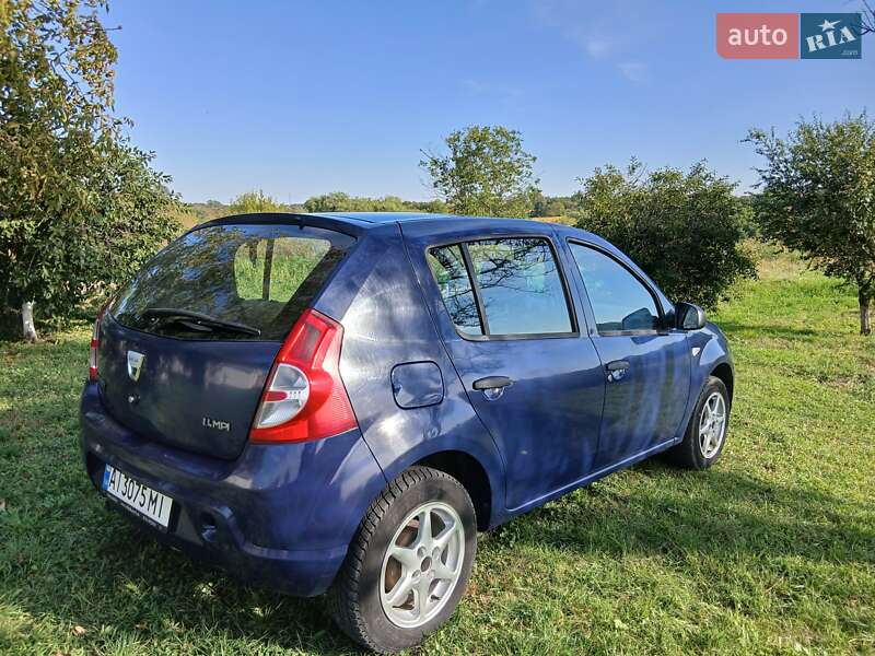 Хетчбек Dacia Sandero 2009 в Білій Церкві
