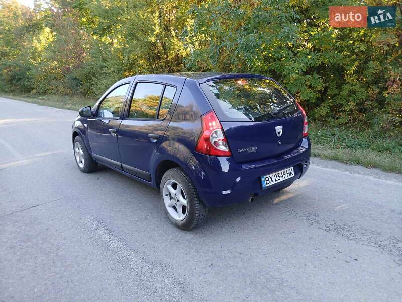 Dacia Sandero 2009