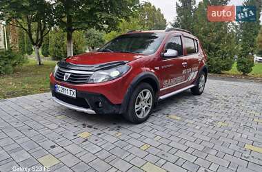 Хэтчбек Dacia Sandero 2012 в Тернополе