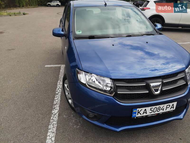 Хэтчбек Dacia Sandero 2013 в Киеве фото 2 Хэтчбек Dacia Sandero 2013 в Киеве