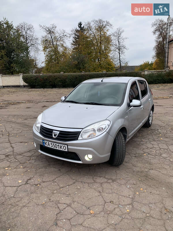 Dacia Sandero 2012 Dacia Sandero 2012