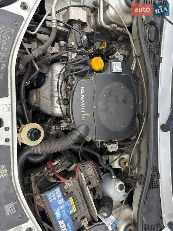 Хэтчбек Dacia Sandero 2009 в Кагарлыке фото 3 Хэтчбек Dacia Sandero 2009 в Кагарлыке