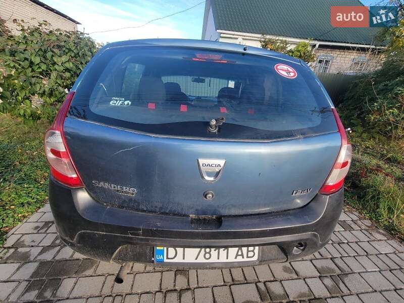 Хетчбек Dacia Sandero 2009 в Світловодську фото 6 Хетчбек Dacia Sandero 2009 в Світловодську