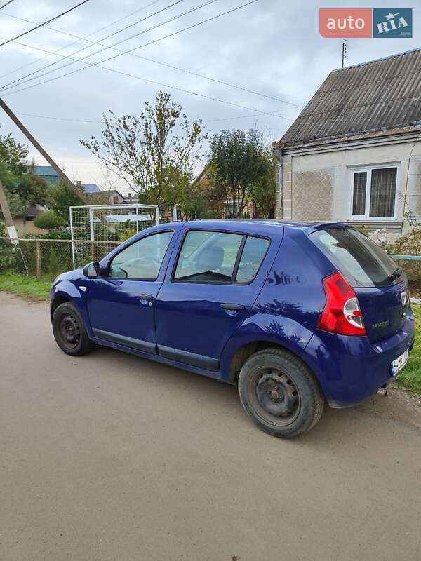 Хэтчбек Dacia Sandero 2009 в Луцке фото 6 Хэтчбек Dacia Sandero 2009 в Луцке