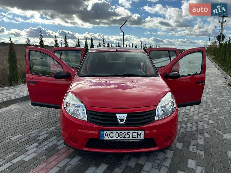 Хэтчбек Dacia Sandero 2009 в Луцке фото 27 Хэтчбек Dacia Sandero 2009 в Луцке