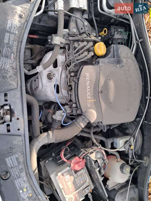 Хэтчбек Dacia Sandero 2011 в Львове