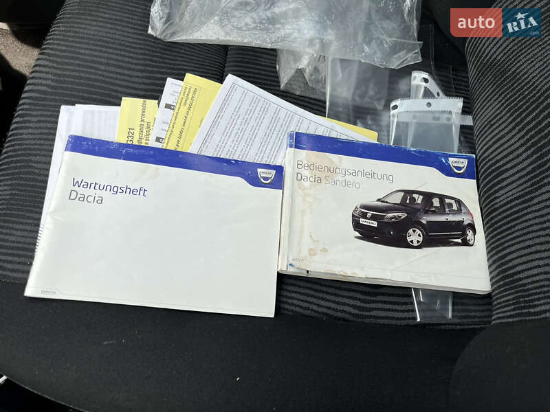 Хетчбек Dacia Sandero 2009 в Луцьку