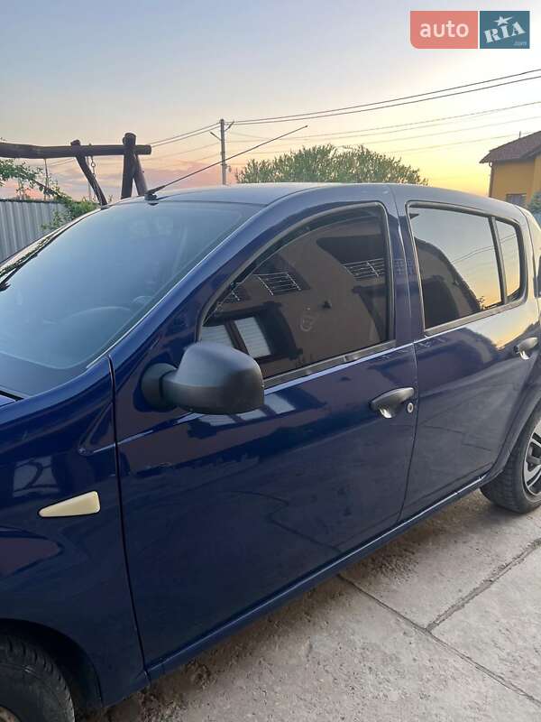 Хетчбек Dacia Sandero 2009 в Маршинцях фото 2 Хетчбек Dacia Sandero 2009 в Маршинцях