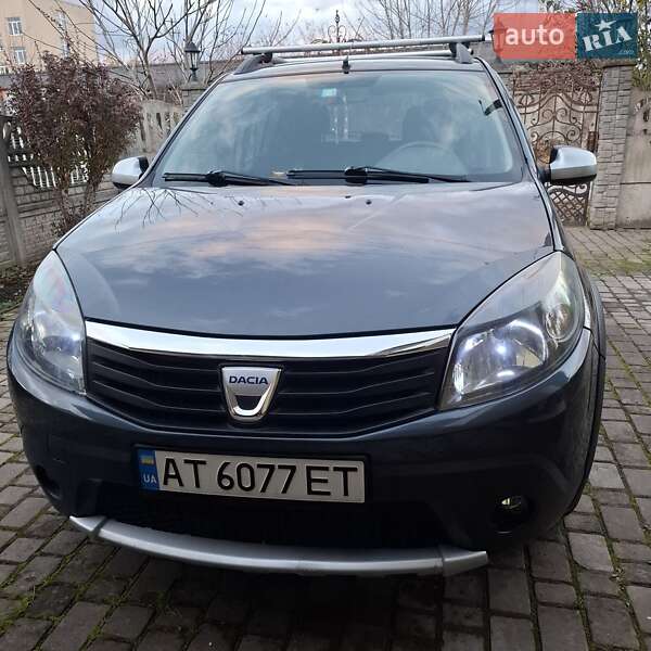 Dacia Sandero 2011 Dacia Sandero 2011