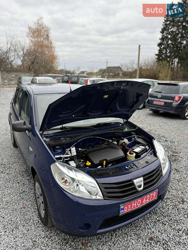 Хетчбек Dacia Sandero 2009 в Луцьку фото 131 Хетчбек Dacia Sandero 2009 в Луцьку