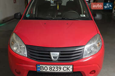 Хэтчбек Dacia Sandero 2009 в Тернополе