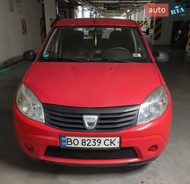 Хетчбек Dacia Sandero 2009 в Тернополі