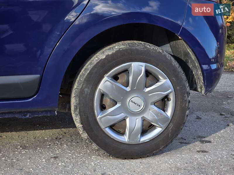 Хетчбек Dacia Sandero 2009 в Львові