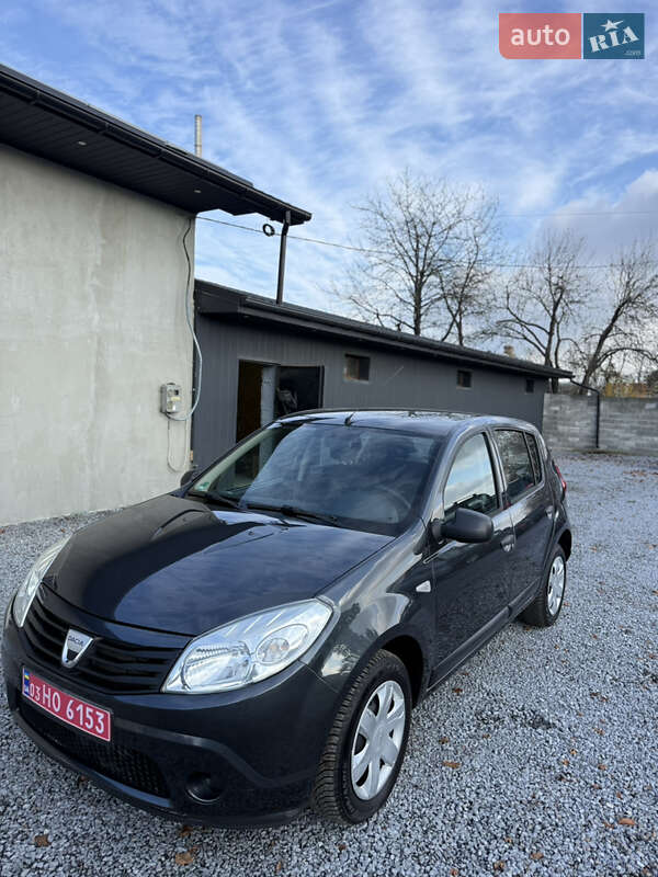 Хэтчбек Dacia Sandero 2009 в Луцке фото 7 Хэтчбек Dacia Sandero 2009 в Луцке