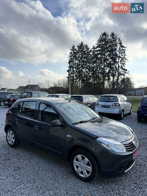 Хэтчбек Dacia Sandero 2009 в Луцке фото 15 Хэтчбек Dacia Sandero 2009 в Луцке
