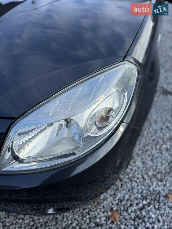 Хэтчбек Dacia Sandero 2009 в Луцке фото 26 Хэтчбек Dacia Sandero 2009 в Луцке