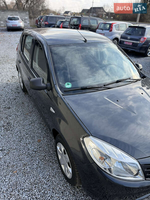 Хэтчбек Dacia Sandero 2009 в Луцке фото 64 Хэтчбек Dacia Sandero 2009 в Луцке