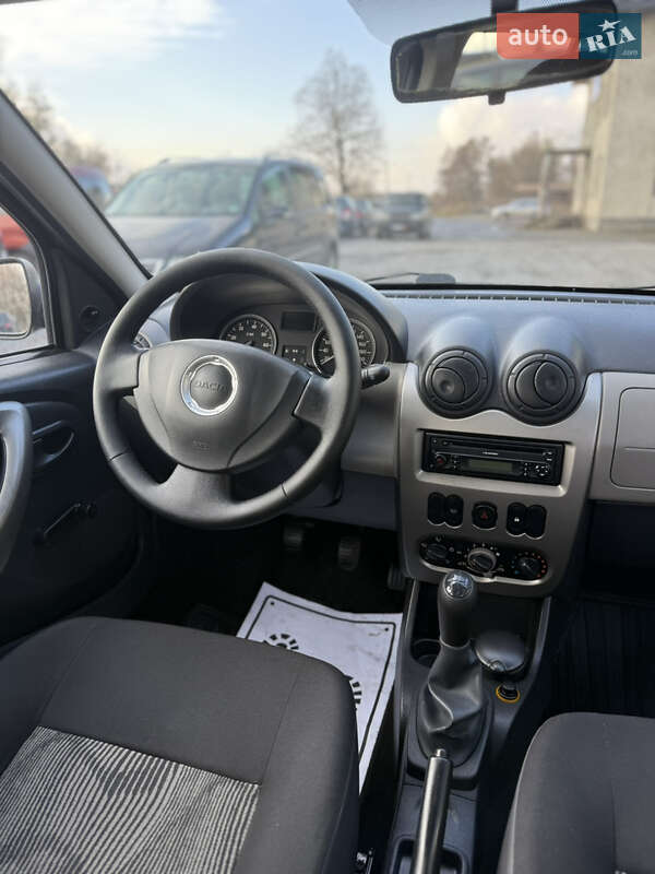 Хэтчбек Dacia Sandero 2009 в Луцке фото 95 Хэтчбек Dacia Sandero 2009 в Луцке