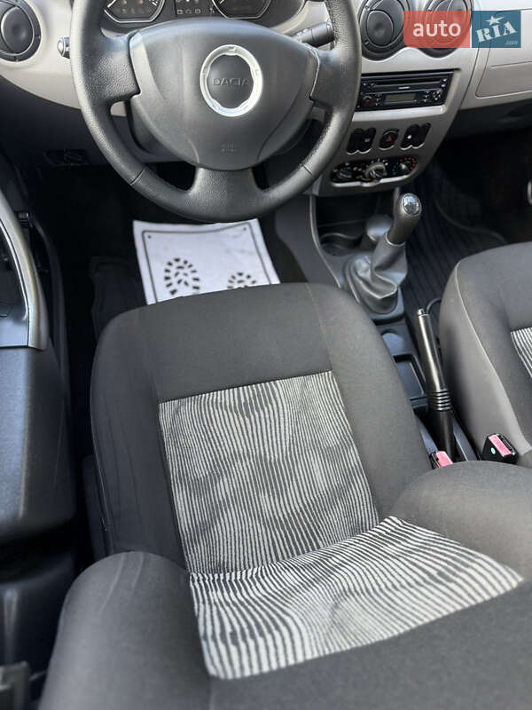 Хэтчбек Dacia Sandero 2009 в Луцке фото 104 Хэтчбек Dacia Sandero 2009 в Луцке
