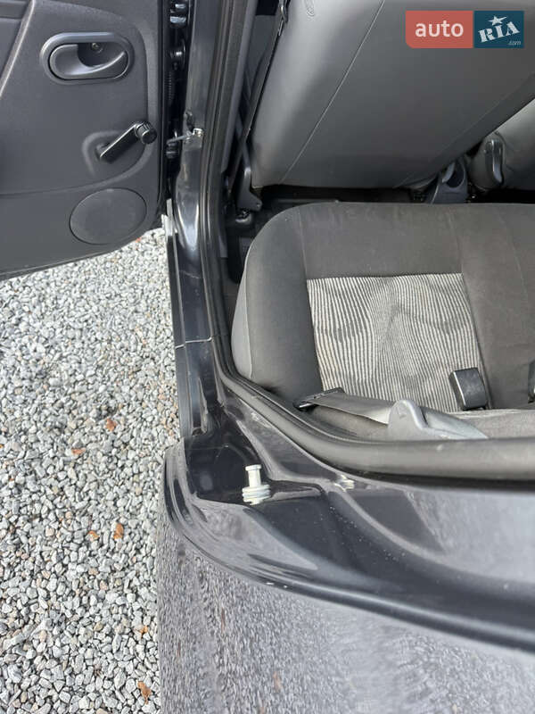 Хэтчбек Dacia Sandero 2009 в Луцке фото 128 Хэтчбек Dacia Sandero 2009 в Луцке