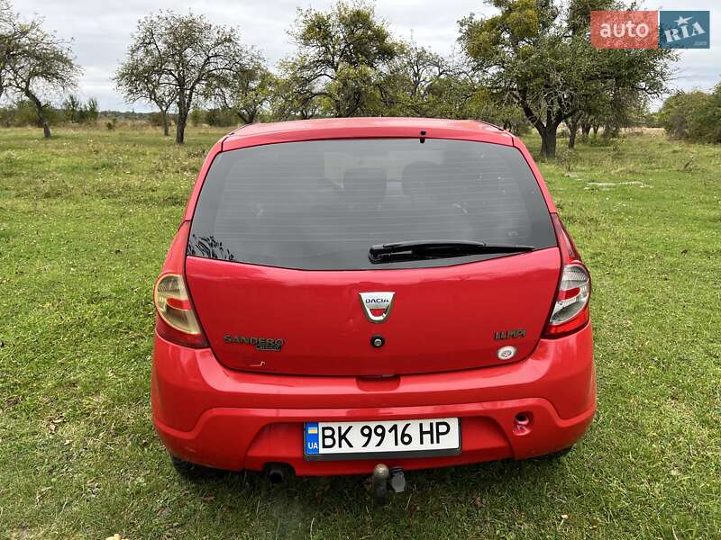 Хэтчбек Dacia Sandero 2009 в Ковеле фото 4 Хэтчбек Dacia Sandero 2009 в Ковеле