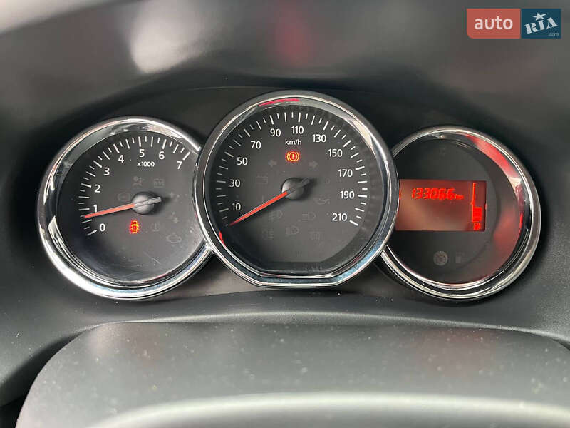 Хэтчбек Dacia Sandero 2013 в Хмельницком фото 18 Хэтчбек Dacia Sandero 2013 в Хмельницком